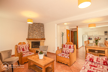 © val-cenis-lanslebourg-location-8-personnes-appartement-les-abeilles-rosaz-pierre - HMVT
