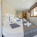 val-cenis-lanslebourg-hotel-relais-2-cols-chambre - Pierre Gagniere