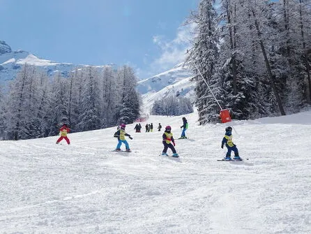 Free skilifts