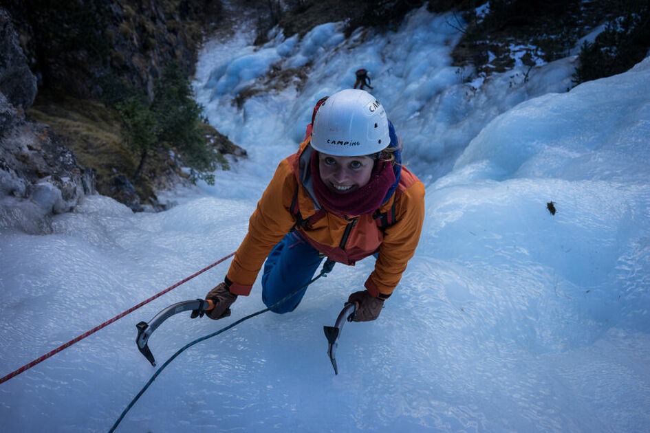 © Cascade de glace avec Thibaud Mourey, guide de haute montagne à Val Cenis - Thibaud Mourey