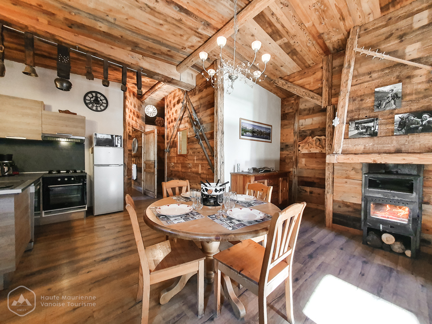 © Appartement cosy 5 personnes dans maison Termignon - HMVT