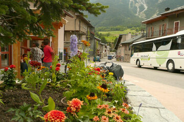 © autocar-modane-mobisavoie - OT Haute Maurienne Vanoise - Ingrid Pauwels Etiévant
