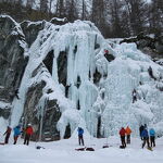 © Grimpeurs en cascade de glace - Régis Burnel