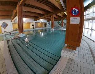 Municipal swimming pool of the Glières Leisure Park
