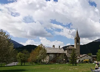 © Vue estivale de l'Eglise Notre Dame de l'Assomption à Val Cenis-Bramans - Jean-François Durand