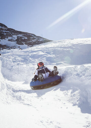 © Snowtubing - OT HMV