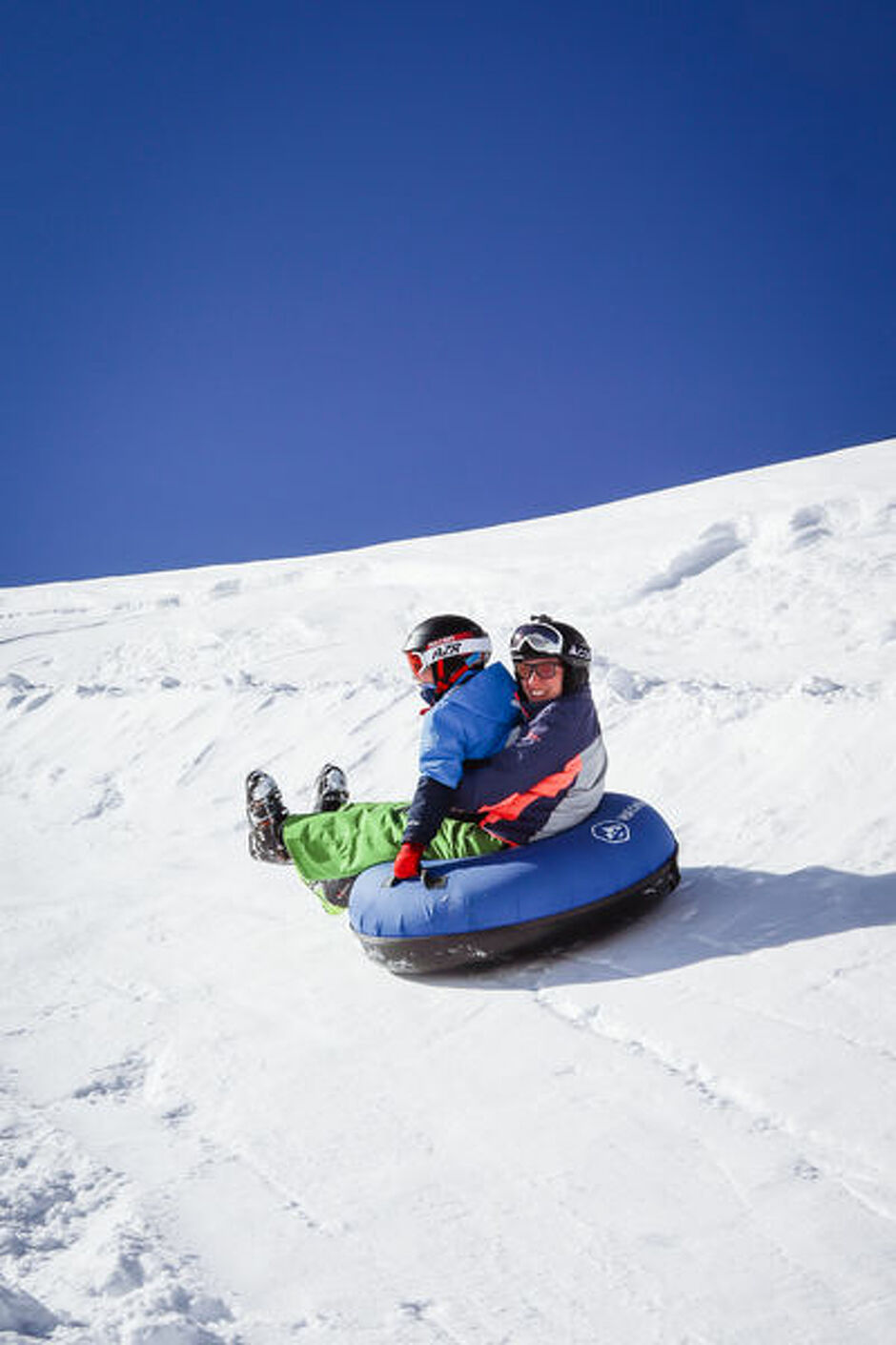 © Snowtubing - OT HMV