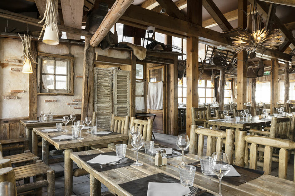 © Bar-Restaurant La Bergerie à Val Cenis Lanslevillard - Florian PEALLAT