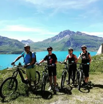 Val Cenis © Intersport Hoogte sportwinkel in Lanslevillard - Intersport Hoogte