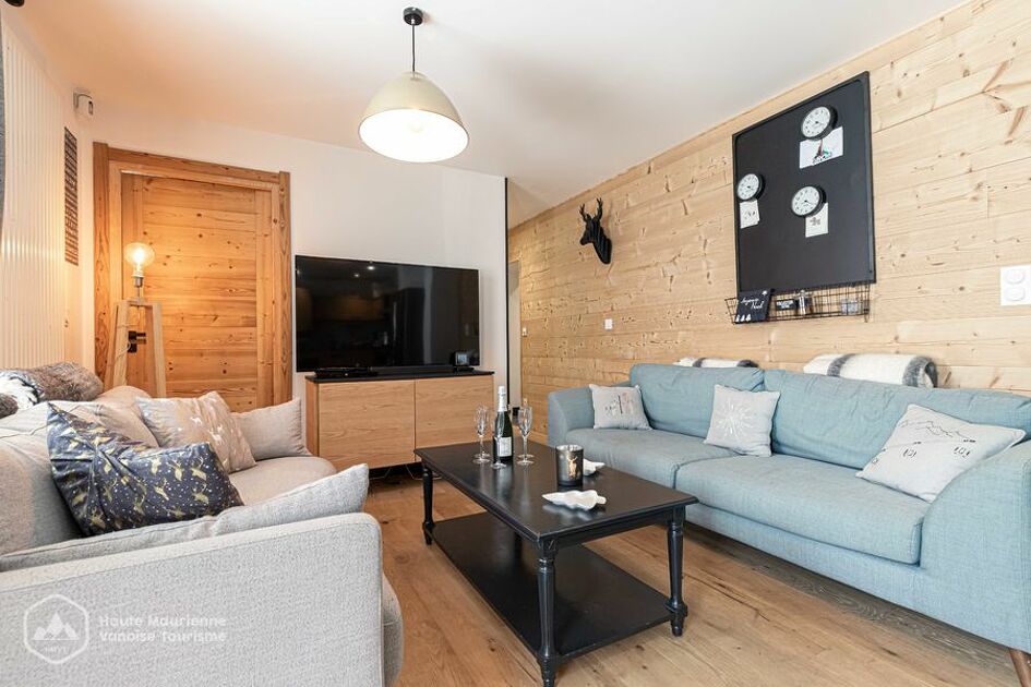 © val cenis lanslebourg location 10 personnes appartement la turra grudet chrystelle et alexandre - HMVT