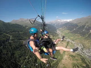 © Vol parapente biplace été avec By air Parapente - By air parapente