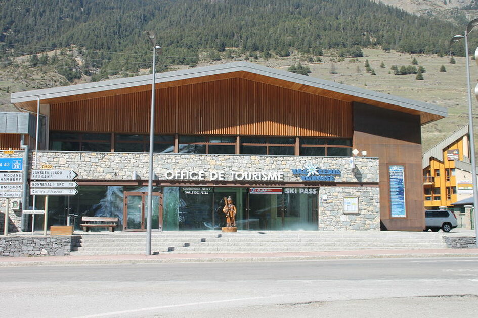 © Val-Cenis-Lanslebourg-office-tourisme - HMVT/C. Royer