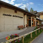 © Buitenaanzicht van het Archeologiemuseum van Sollières-Sardières - Fotopassie