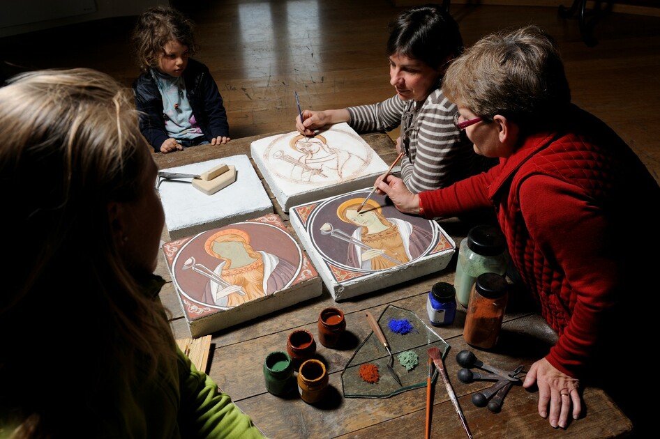 © Armelle Filliol, peintre en décor du patrimoine, restauratrice de peinture murale et guide conférencier - Pascal Lebeau OT HMV