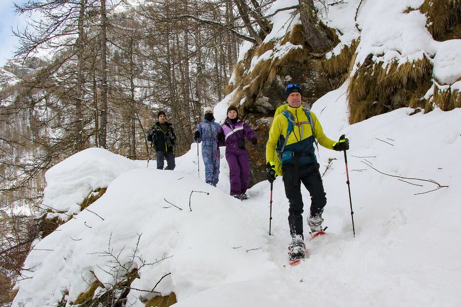 © Sortie accompagnée en raquettes avec Vanoise Pulsation Nature - © Jean-Yves PLOYER