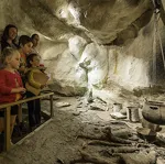 Discovery day "The potters of the Balmes cave". - D. Rault