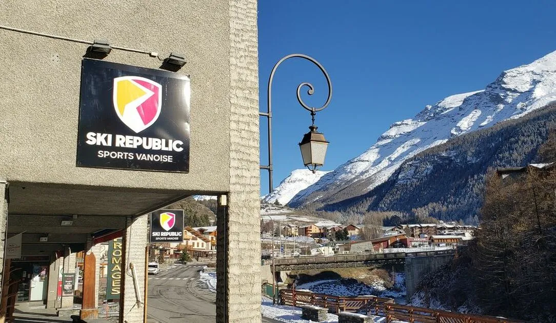 © Magasin Sports Vanoise à Val Cenis-Lanslevillard - E.Filliol