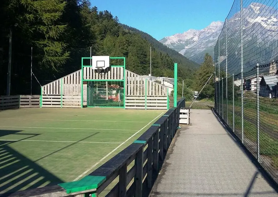 © Val Cenis Lanslebourg multi-sports ground - OT HMV