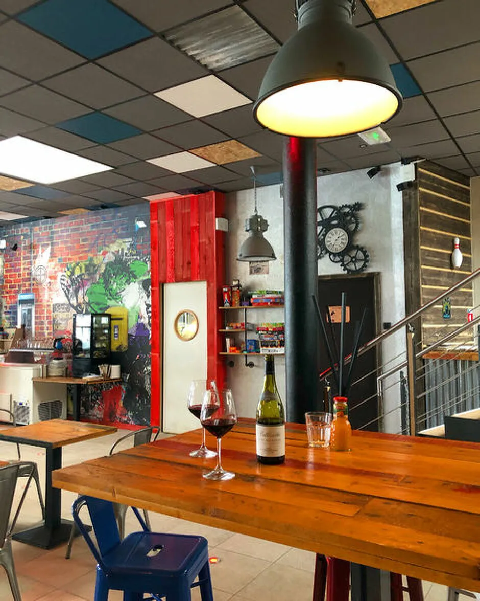 © Bowling 1480 restaurantzaal - Marion Pastel