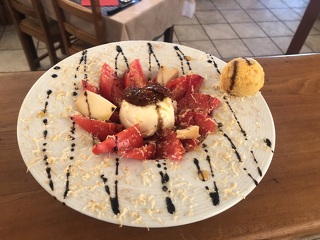 © La Petite Ferme, restaurant-pizzeria in Val Cenis Termignon - F.Vair