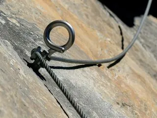 © Via Ferrata du Pichet à Val Cenis-Lanslevillard - D.Cuvelier/OT HMV