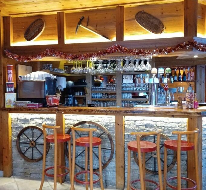 © Restaurant "Chez Louis" à Val Cenis-Lanslebourg - P.Montores