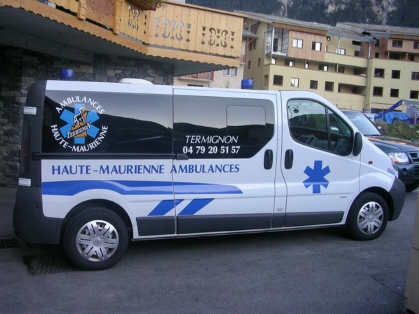 © ambulances-haute-maurienne - Taxis et ambulances de haute Maurienne