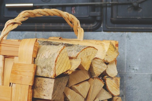 Aurelien Müller, wood for stove
