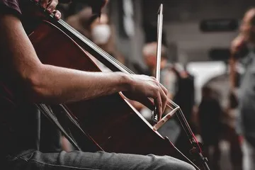 Muziekavonden in de kerk van Sardières - Pixabay
