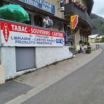 © Bar-Tabac-Souvenirs"chez Lydie" à Val-Cenis Lanslevillard - L.Loisel