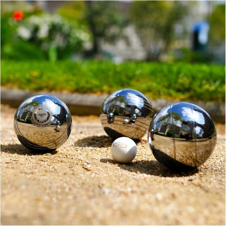 © Doubles pétanque tournament in Val Cenis  Pixabay