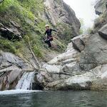 © Sorties canyoning avec Vertic'Eau - Nicolas Legrand