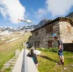 Hiking to the Arpont refuge - OTHMV - D. Cuvelier