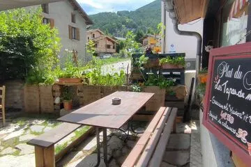 Val Cenis© Restaurant Les Glaciers in -Bramans - Mathilde GABIZON