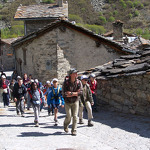 © groupe_enfants_village_classé_Bonneval__.JPG - cis val cenis