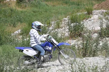 © Motocross_Ados_2.jpg - Neige et Soleil