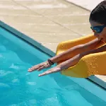 © piscinee.jpg - Neige et soleil