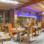 © Restaurant l'Alpazur à Val Cenis-Lanslebourg - alpazur