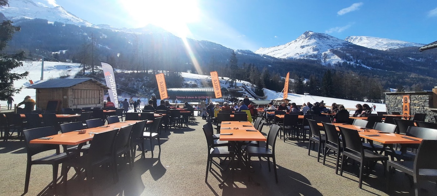 © Bar-restaurant Le Bella à Val Cenis-Lanslevillard - Le Bella