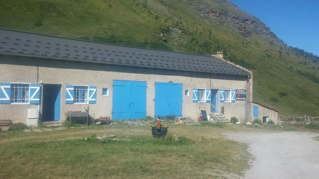 © La Musette du Berger, farmhouse cheese sales on the Mont Cenis pass - musette-du-berger