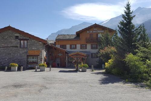 Hotel La Clé des Champs