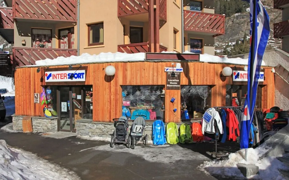 © Intersport-winkel in Val Cenis Haut - Jeannot Sports