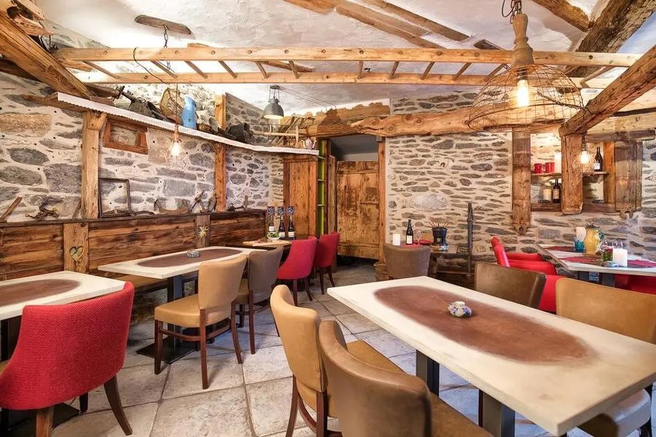 © Restaurant l'Estanco à Val Cenis-Lanslevillard - Lestanco