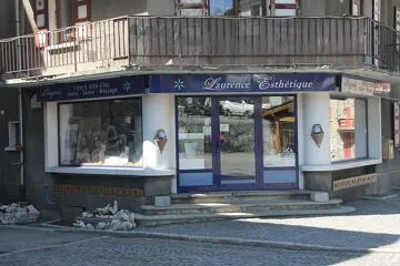 Chez Laurence gas point in Val Cenis- C. Royer - OTHMV