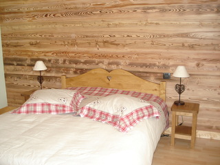 © Chambre d'Hôte "Anne-Claude Damé" à Val Cenis-Lanslevillard - ac.damé