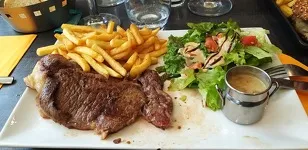 © Restaurant "la Tête à l'Envers" à Val Cenis-Sollières - bantin Daniel
