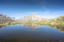 © Tour de la roche d'Etache  - Rando pédestre 3 jours_Val-Cenis - OTHMV - J. Cathala