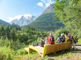 Balade-dégustation à Sollières sur le chemin du Petit Bonheur, entre France et Italie