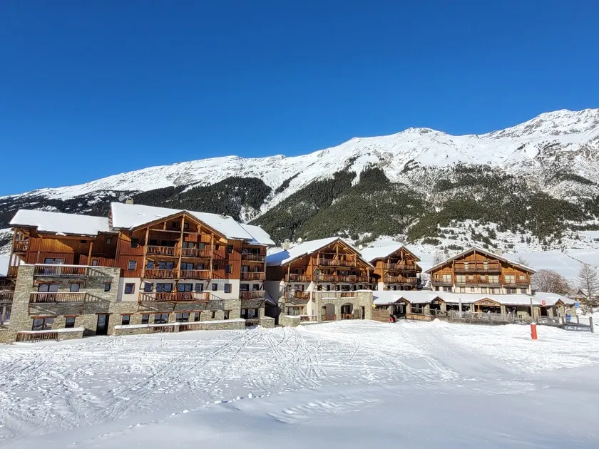 © val-cenis-lanslebourg-residentie-criterium - Montagne Immo