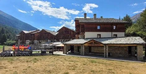© val-cenis-lanslebourg-residentie-criterium - Montagne Immo